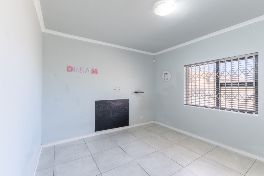 3 Bedroom Property for Sale in Fairview Golf Estate Western Cape